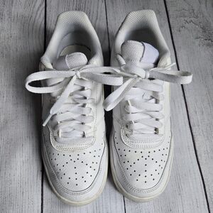 Nike Court Vision Low - Sz 7